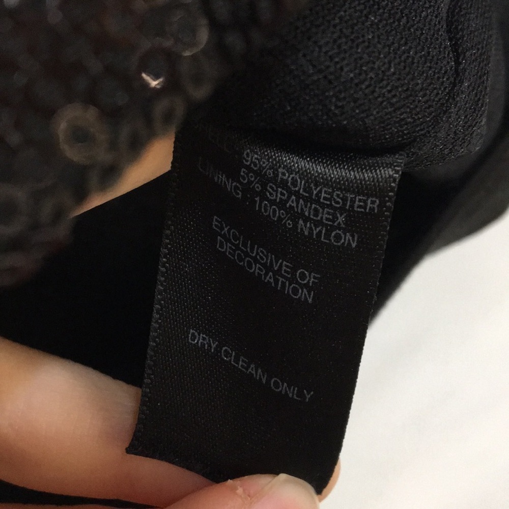 White House Black Market Women’s Black Sleeveless Sequins Top Size XXS Like-NEW - Picture 5 of 6